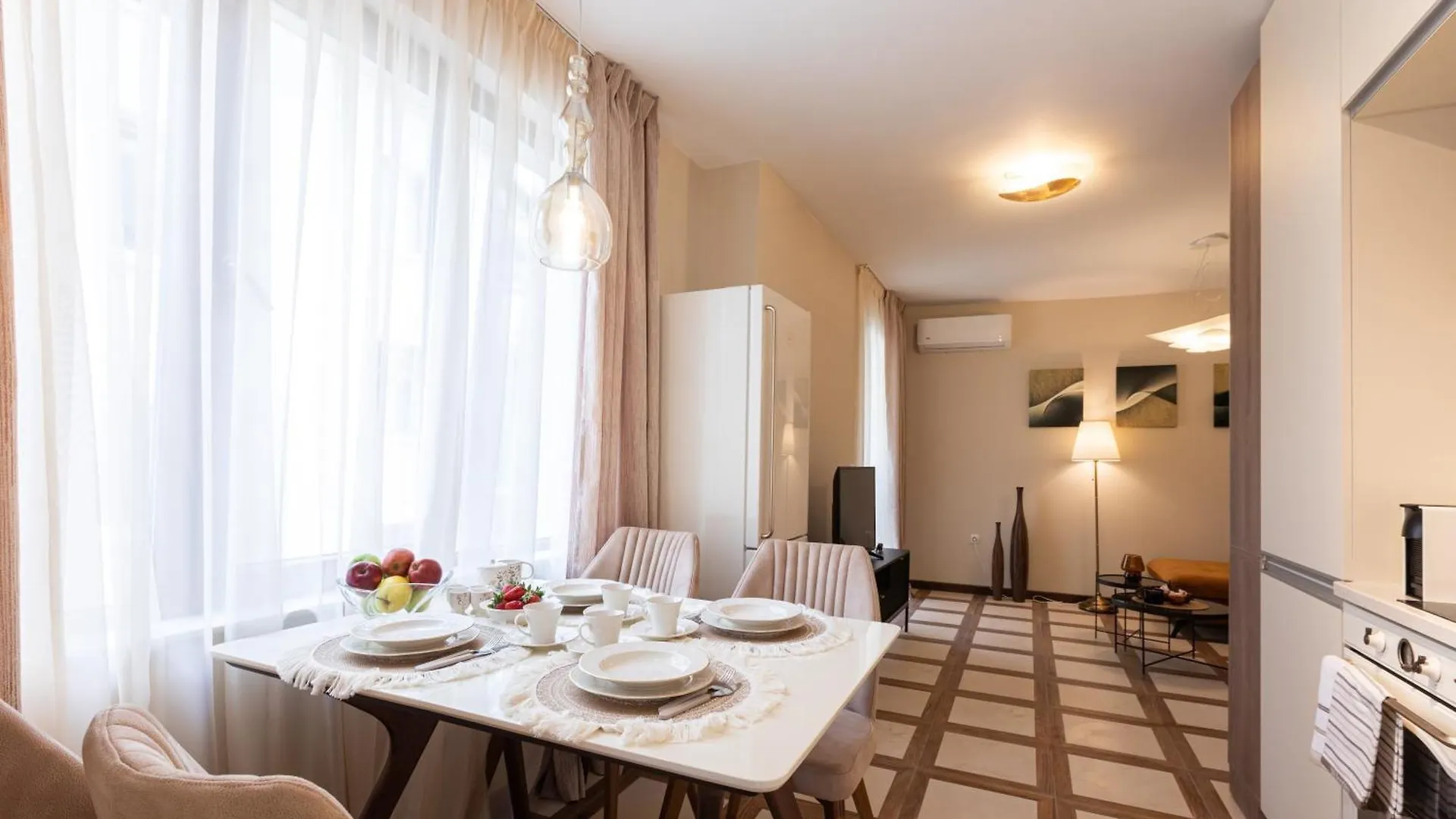 Didi'S Central Designer Apartments Sofia 0*,