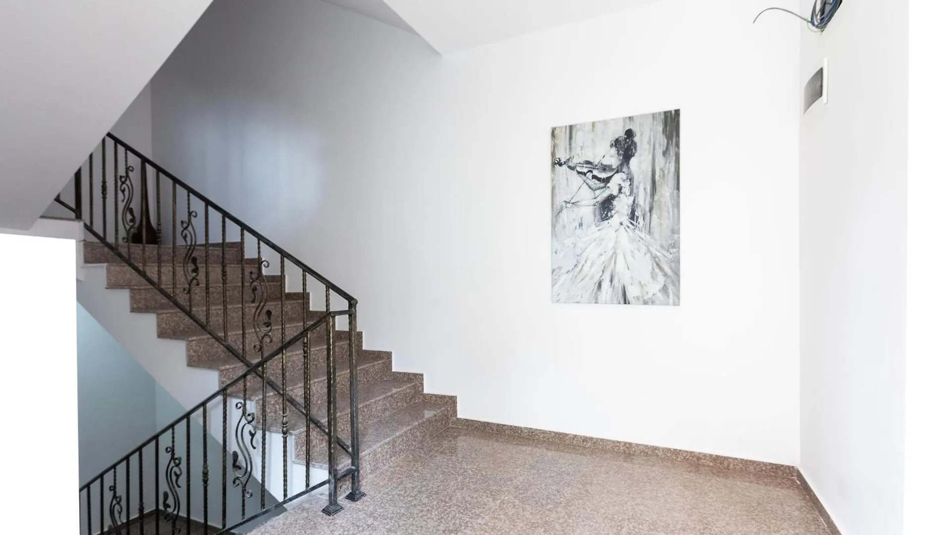 Didi'S Central Designer Apartments Sofia